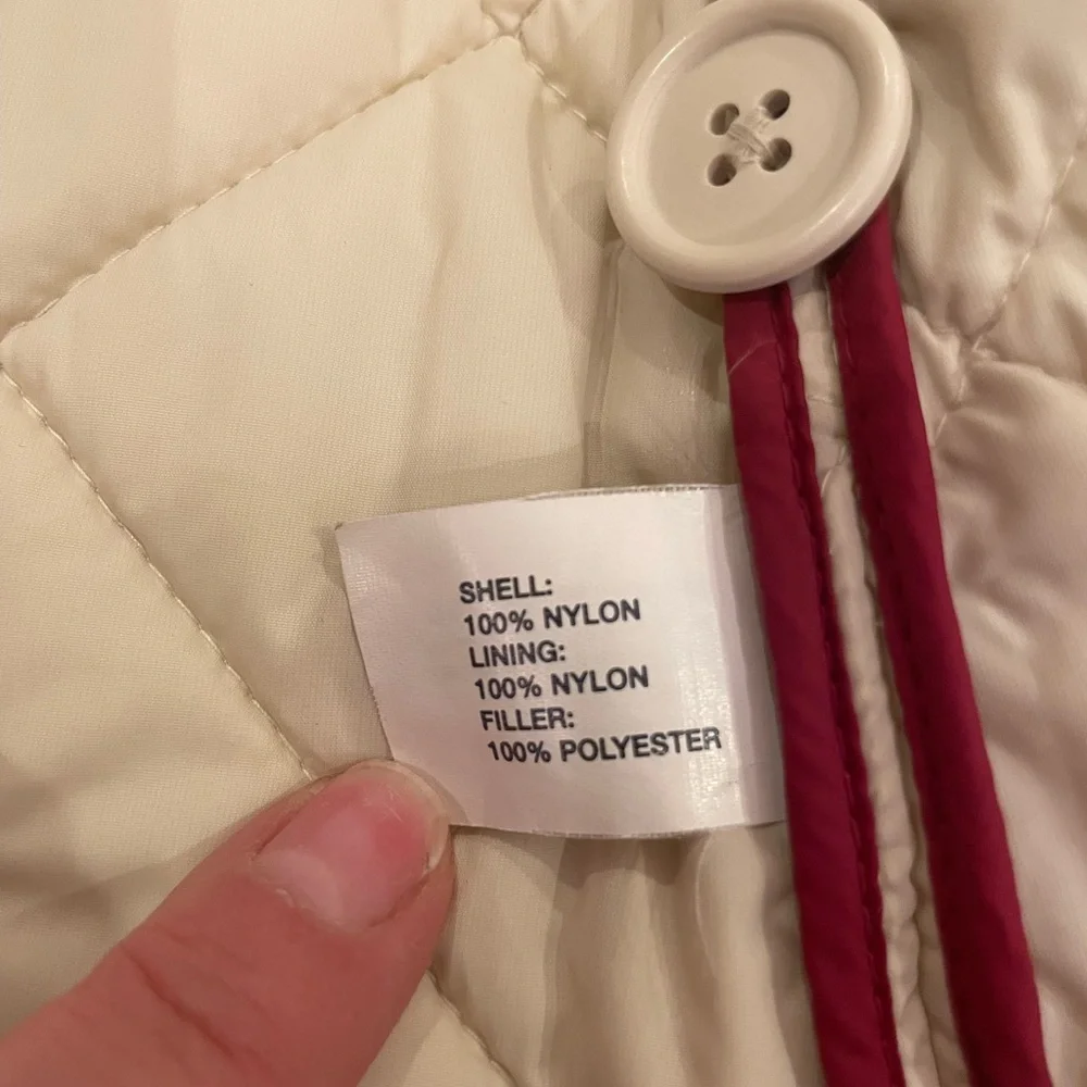 GAP Beige Quilted Vest - Picture 5 of 8